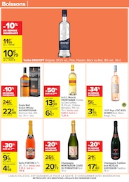 Offre Champagne dans le catalogue Carrefour du moment à la page 53