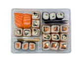 PLATEAU SUSHI SAIJI en promo chez Auchan Supermarché Savigny-sur-Orge à 7,99 €