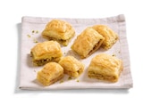 Baklava Pistazie im Angebot bei Lidl in Offenburg Baklava Pistazie Angebote von Deluxe bei Lidl Offenburg für 4,49 €