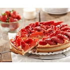 Tarte aux fraises 6 parts à 9,99 € dans le catalogue Carrefour