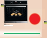 Four encastrable - ELECTROLUX en promo chez Extra Four encastrable - ELECTROLUX dans le catalogue Extra