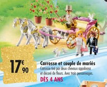 Carrefour Market Courbevoie - Carrosse et couple de mariés Promo Carrosse et couple de mariés dans le catalogue Carrefour Market "Objectif noël" à Courbevoie