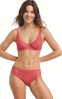 Soutien-gorge armatures - DIM en promo à 13,93 € chez Hyper U Soutien-gorge armatures - DIM dans le catalogue Hyper U