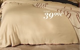 Plaid - Maisons du Monde Plaid à 39,99 € dans le catalogue Maisons du Monde