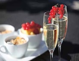 EDEKA Pansdorf - Premium Sparkling Wine Angebot im Prospekt Premium Sparkling Wine bei EDEKA im Pansdorf Prospekt für 3,99 €