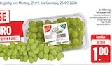 Tafeltrauben hell bei E center im Prospekt "" für 1,00 €