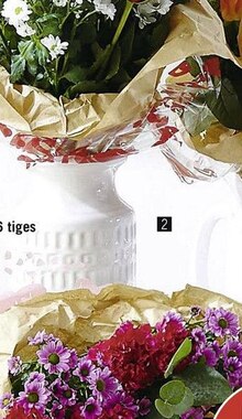 Géant Casino Lons - Bouquet composé 16 tiges Promo Bouquet composé 16 tiges dans le catalogue Géant Casino "Le mois Casinomania" à Lons