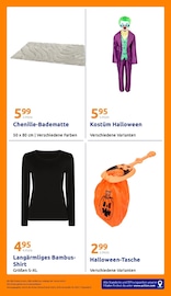 Aktueller Action Prospekt mit Kostüm, "kleine Preise, grosse Freude!", Seite 30