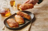Jalousies aux pommes ou pains à la creme patissiere en promo chez Super U Jalousies aux pommes ou pains à la creme patissiere dans le catalogue Super U