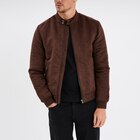 Blouson droit zippé aspect suédine marron foncé homme en promo chez La Halle Sarcelles à 49,99 €
