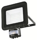 LED-Strahler mit Bewegungsmelder von Livarno Home für 9,99 € bei Lidl im Angebot LED-Strahler mit Bewegungsmelder von Livarno Home im aktuellen Lidl Prospekt
