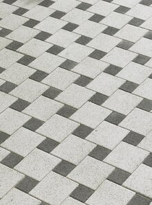 Quadrat-Pflaster bei OBI in Lünen Quadrat-Pflaster im Angebot bei OBI Lünen für 0,15 €