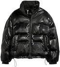 Promo Blouson à 69,99 € dans le catalogue Intersport à Le Grand-Quevilly