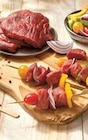 Promo Pieces a brochettes (tranche , tende de tranche, dessus de palette et divers morceaux a brochette ) ou pieces a brochettes à 13,90 € dans le catalogue Intermarché à Pithiviers