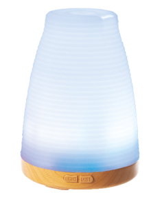 L'HUMIDIFICATEUR D'AIR ET DIFFUSEUR D'HUILES ESSENTIELLES - Stokomani à Rosny-sous-Bois L'HUMIDIFICATEUR D'AIR ET DIFFUSEUR D'HUILES ESSENTIELLES en promo chez Stokomani Rosny-sous-Bois à 7,99 €