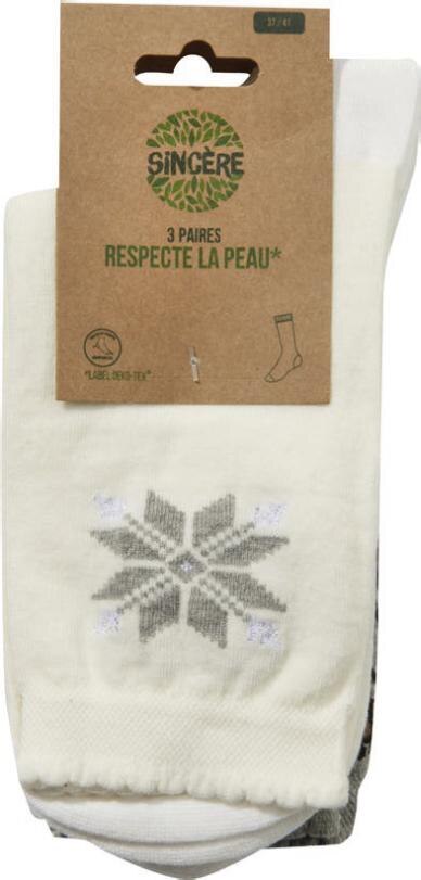 Géant Casino Saint-Vrain - Lot de 3 paires de chaussettes fantaisie Promo Lot de 3 paires de chaussettes fantaisie dans le catalogue Géant Casino Les Belles Inspirations Mode à Saint-Vrain
