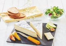 Carrefour Market Douzies Feignies - Brie Promo Brie dans le catalogue Carrefour Market "La rentrée encore moins chère" à Douzies Feignies