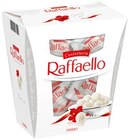 Ferrero im REWE Prospekt Raffaello von Raffaello im aktuellen REWE Prospekt für 2,99 €
