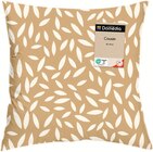 Coussin Imprimé - Domédia en promo chez Intermarché Super Brest à 9,90 €