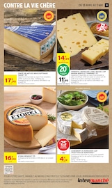 Fromage en promo dans le catalogue Intermarché Hyper à la page 15