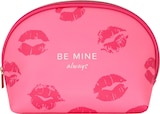 Kosmetiktasche pink Kussmund "be mine always" von Soapland im aktuellen dm-drogerie markt Prospekt