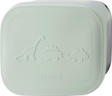 dm-drogerie markt Delmenhorst - Lunchbox Dino aus Edelstahl, dusty mint (5,5x17x13,5 cm) Angebot im Prospekt Lunchbox Dino aus Edelstahl, dusty mint (5,5x17x13,5 cm) bei dm-drogerie markt im Delmenhorst Prospekt für 24,95 €