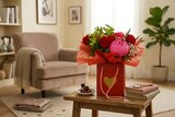 Bouquet bulle duo de pivoines et roses à Carrefour dans Liederschiedt