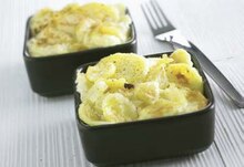 Géant Casino Balaruc-les-Bains - Gratin dauphinois 2 parts Promo Gratin dauphinois 2 parts dans le catalogue Géant Casino "Le mois Casinomania" à Balaruc-les-Bains