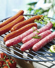 Géant Casino La Patte d'Oie - Chipolatas supérieures ou Merguez véritables x12 façon charcutière Promo Chipolatas supérieures ou Merguez véritables x12 façon charcutière dans le catalogue Géant Casino Le mois puissance MAX à La Patte d'Oie