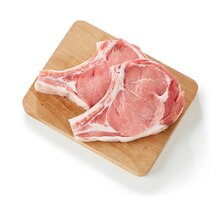 Supermarchés Match Nancy - Veau : Côtes*** Promo Veau : Côtes*** dans le catalogue Supermarchés Match "33% de remise immédiate" à Nancy
