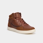 Baskets montantes à lacets marron homme - La Halle Baskets montantes à lacets marron homme à 27,99 € dans le catalogue La Halle