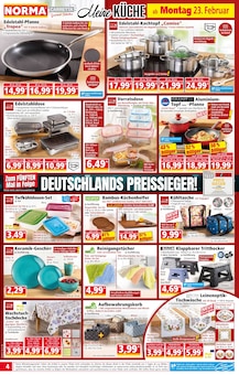 Schuhe im Norma Prospekt "Mehr fürs Geld" mit 20 Seiten (Krefeld)