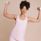 Débardeur de sport fluide dos nageur rose clair femme à 9,99 € dans le catalogue La Halle