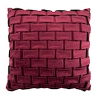 Coussin briques relief dans le catalogue B&M