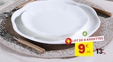 4 assiettes à dessert forme fleur - Stokomani à Villeneuve-d'Ascq 4 assiettes à dessert forme fleur en promo chez Stokomani Villeneuve-d'Ascq à 9,99 €