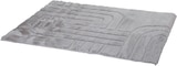 Tapis fausse fourrure en relief en promo chez Stokomani Tapis fausse fourrure en relief dans le catalogue Stokomani