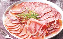 Carrefour Market Toulouse - PLATEAU DE CHARCUTERIE RACLETTE Promo PLATEAU DE CHARCUTERIE RACLETTE dans le catalogue Carrefour Market "Le mois juste pour moi" à Toulouse