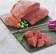 Géant Casino La Patte d'Oie - Viande bovine pièce à brochette ou fondue Promo Viande bovine pièce à brochette ou fondue dans le catalogue Géant Casino "Direction la rentrée… Par ici les promos !" à La Patte d'Oie