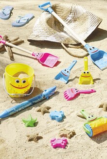 Intermarché Le Chesnay - Jeux de plage Promo Jeux de plage dans le catalogue Intermarché "Les prix avec modération" à Le Chesnay