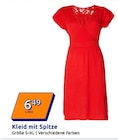 Aktuelle Kleidung Angebote bei Action in Duisburg Aktuelles Kleid mit Spitze Angebot bei Action in Duisburg ab 6,49 €