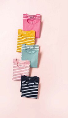 Langarmshirts in Mönchengladbach im Angebot Langarmshirts Angebot: Im aktuellen Prospekt bei Ernstings family in Mönchengladbach