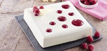 Géant Casino L'Isle-Adam - Entremets chocolat blanc framboise Promo Entremets chocolat blanc framboise dans le catalogue Géant Casino "Les semaines du chocolat" à L'Isle-Adam