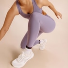 Promo Legging de sport gainant taille haute violet femme à 19,99 € dans le catalogue La Halle à Meyzieu