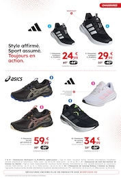 Offre Chaussures Running dans le catalogue Sport 2000 du moment à la page 3