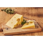 Emmental grand cru Label Rouge I.G.P. - MONTS&TERROIRS en promo chez Carrefour Emmental grand cru Label Rouge I.G.P. - MONTS&TERROIRS dans le catalogue Carrefour