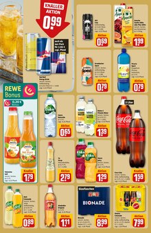 Volvic im REWE Prospekt "Dein Markt" mit 34 Seiten (Laatzen)