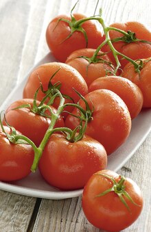 Géant Casino Boissy-Saint-Léger - Tomate ronde Promo Tomate ronde dans le catalogue Géant Casino "Savourez l'été, profitez des promos !" à Boissy-Saint-Léger