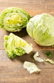 Eisbergsalat bei REWE in Krefeld Eisbergsalat im Angebot bei REWE Krefeld für 0,49 €