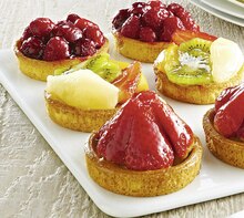 Géant Casino Jouy la Fontaine - Tartelettes assorties fruits frais Promo Tartelettes assorties fruits frais dans le catalogue Géant Casino "Black Friday, jusqu'à -90% d'économies" à Jouy la Fontaine
