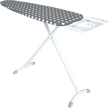 Géant Casino Orly - Table à repasser 120 x 42 cm Promo Table à repasser 120 x 42 cm dans le catalogue Géant Casino "Le mois Casinomania" à Orly